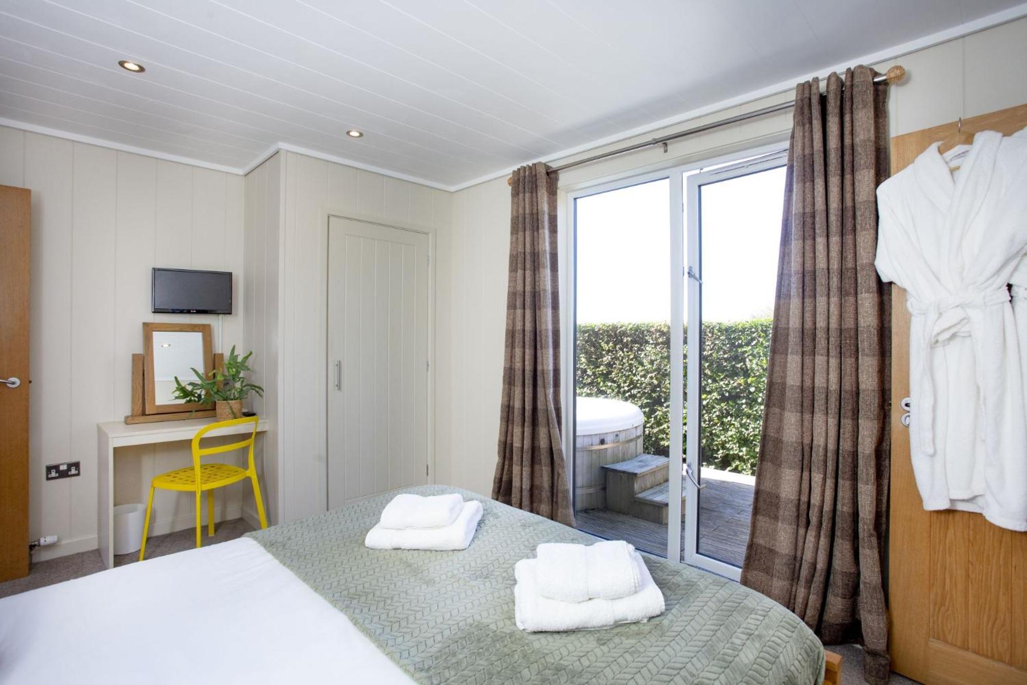 Whileaway Lodge, Strawberryfield Park 체다 외부 사진