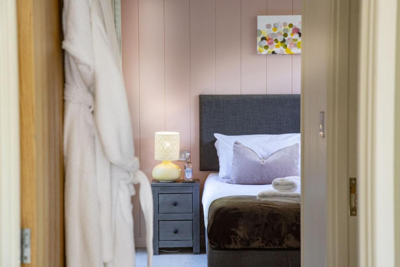 Whileaway Lodge, Strawberryfield Park 체다 외부 사진